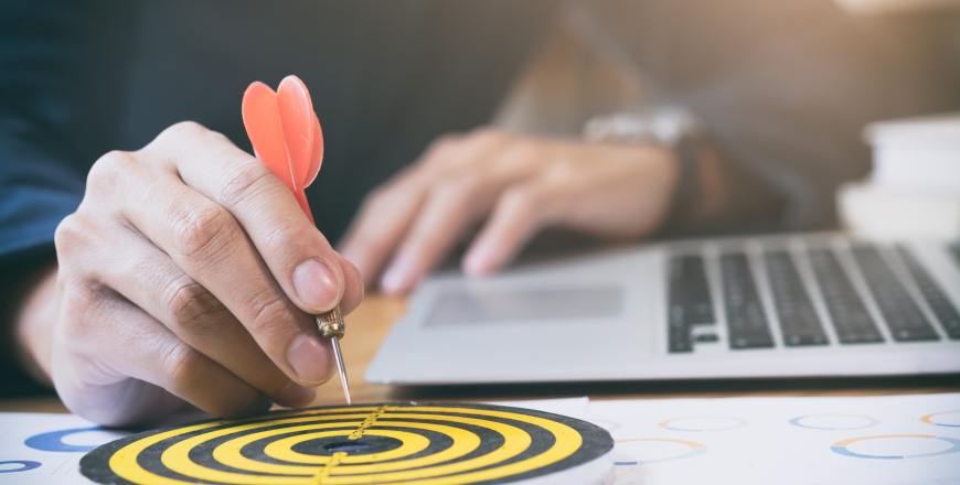 business-strategy-success-target-goals (1)